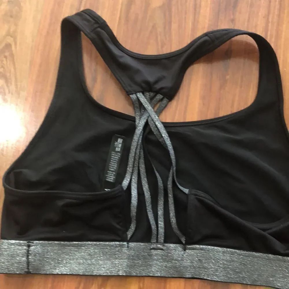 Victoria sport black Lycra bra L - Picture 4 of 5